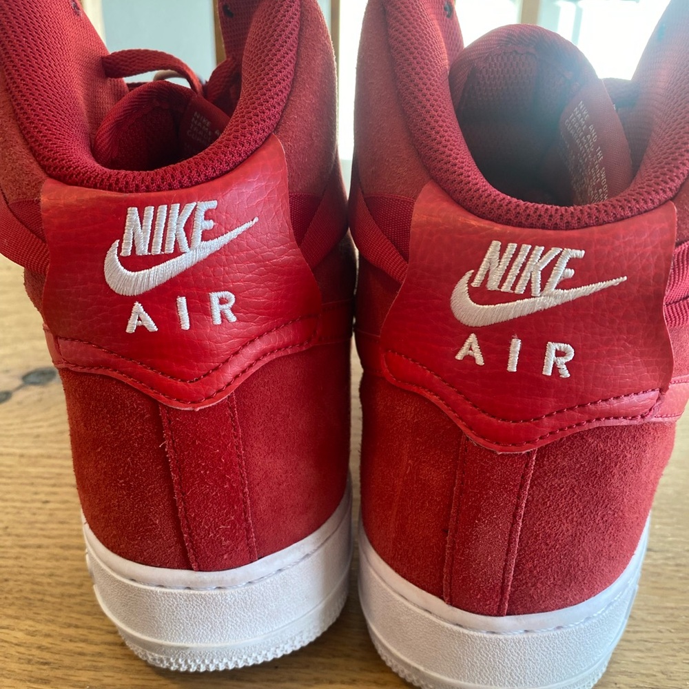 Nike Air Force 1 High Top Red Men’s Size 13 Preowned - Picture 3 of 9